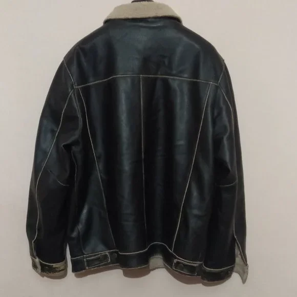 Leather jacket - Picture 11 of 15